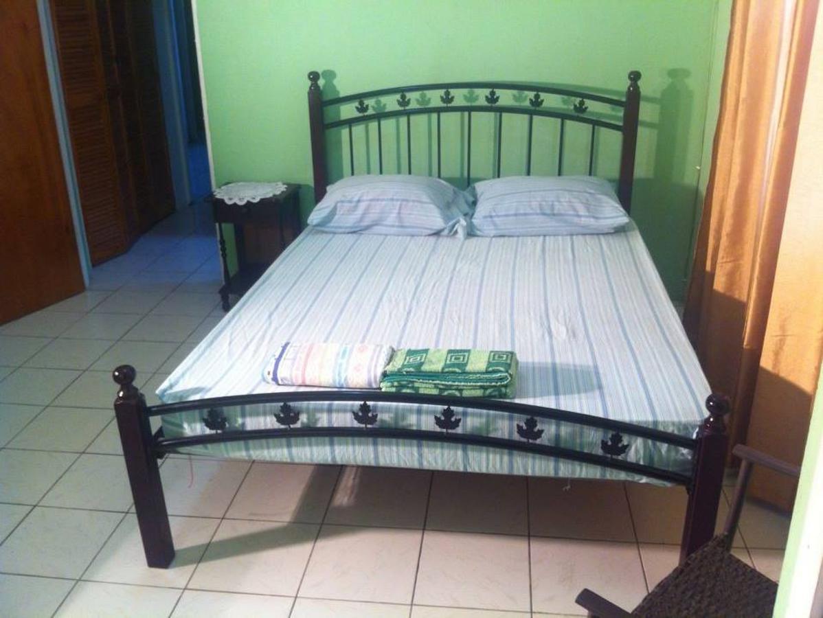 Dancehall Hostel Кингстон Экстерьер фото